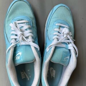 Nike Air Blue and White Sneakers -Men’s sz 11